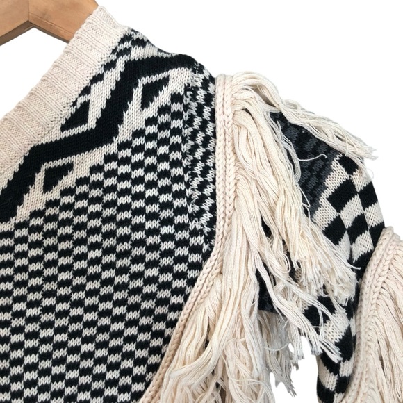 House of Harlow Revolve Noa Sweater in Bone Fringe Off Shoulder XXS Wool Party - Picture 5 of 13